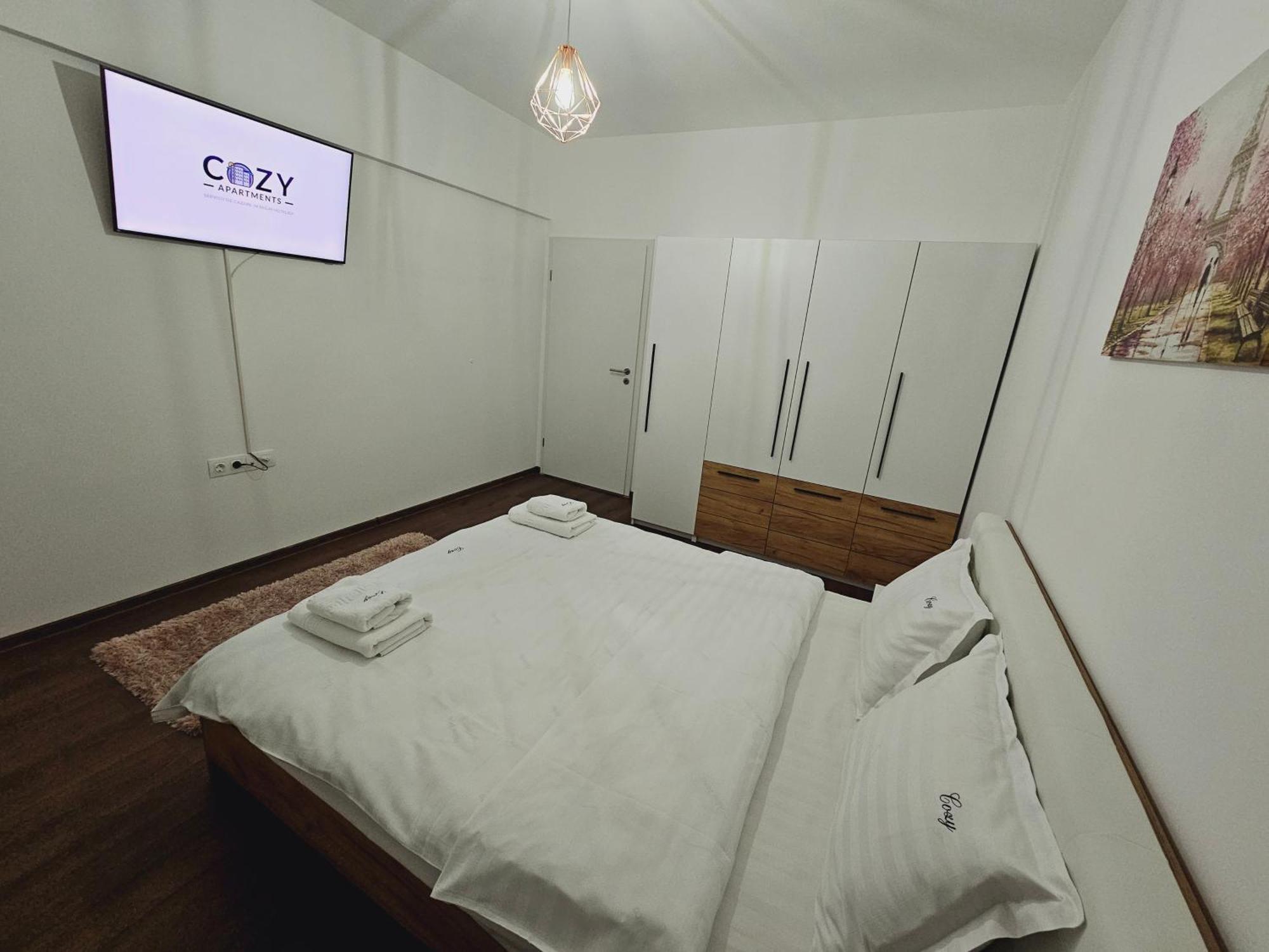 Urban Luxury Flats - Cozy Apartments At Coresi Mall #Brasov Exterior photo